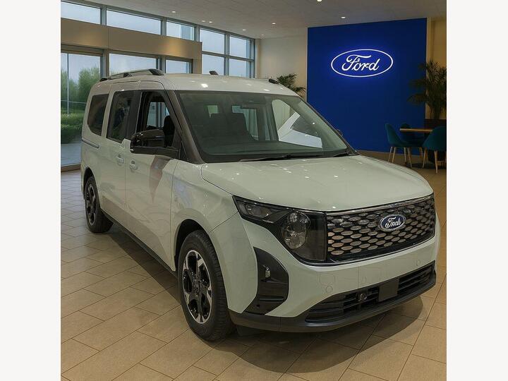 Ford E-Tourneo Courier 43kWh Titanium Auto 5dr