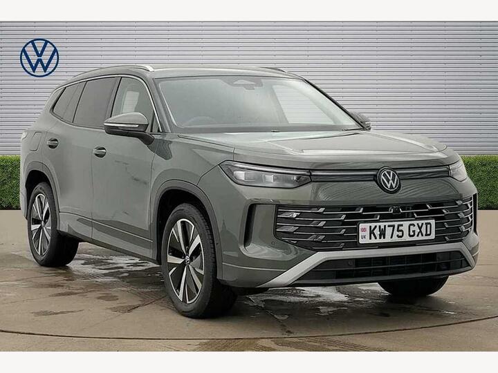 Volkswagen Tayron 1.5 ETSI MHEV Elegance DSG Euro 6 (s/s) 5dr