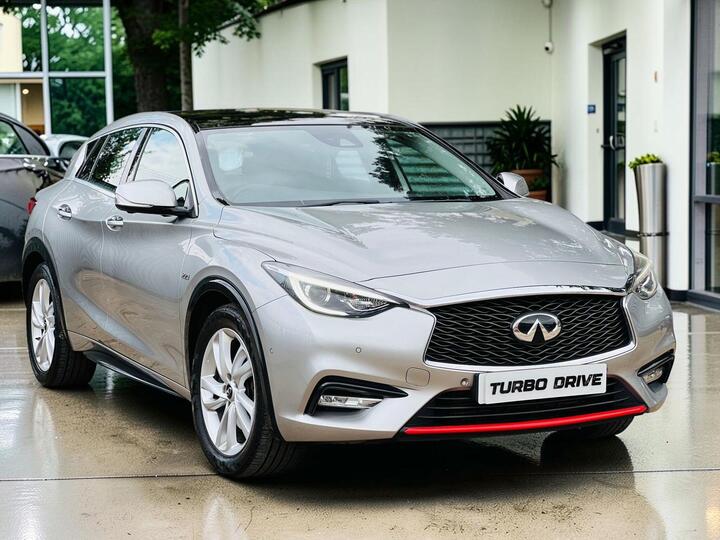 Infiniti Q30 2.2d Premium DCT Euro 6 (s/s) 5dr