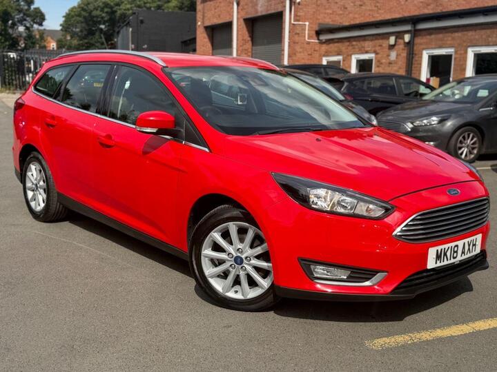 Ford FOCUS 1.0T EcoBoost Titanium Auto Euro 6 (s/s) 5dr