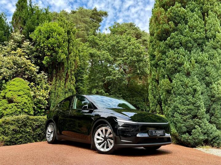 Tesla Model Y 79kWh (Dual Motor) Long Range Launch Series Auto 4WDE 5dr
