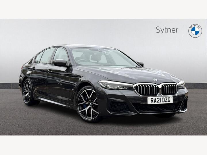 BMW 5 Series 3.0 530d MHT M Sport Steptronic XDrive Euro 6 (s/s) 4dr BMW 5 Series 3.0 530d MHT M Sport Steptronic XDrive Euro 6 (s/s) 4dr