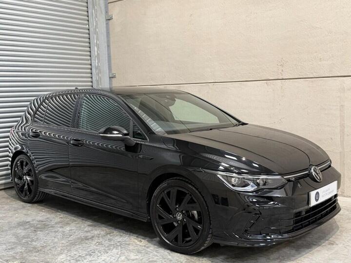 Volkswagen GOLF 1.5 ETSI MHEV Black Edition DSG Euro 6 (s/s) 5dr