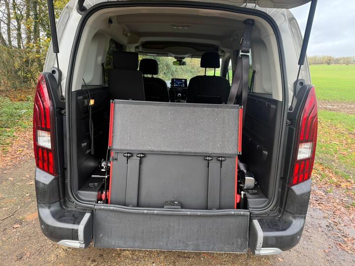 Peugeot Rifter 1.5 BlueHDi Allure Standard MPV Euro 6 (s/s) 5dr