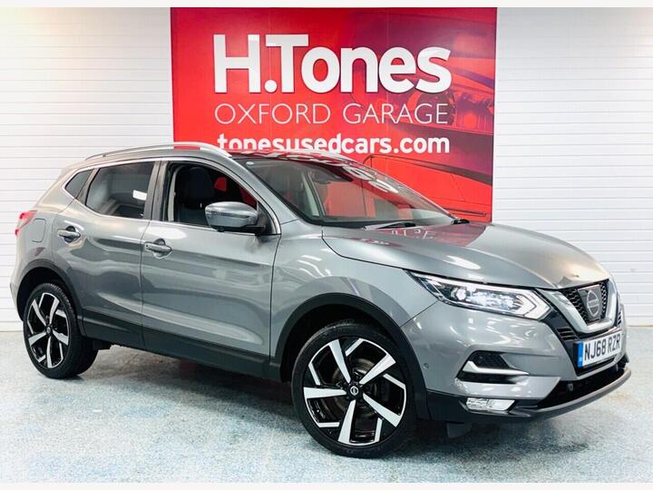 Nissan QASHQAI 1.2 DIG-T Tekna Euro 6 (s/s) 5dr