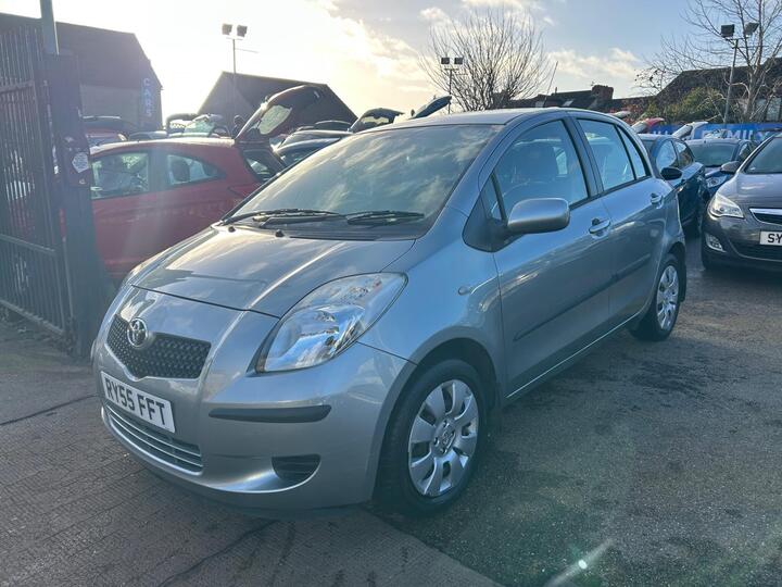 Toyota Yaris 1.0 VVT-i T3 5dr