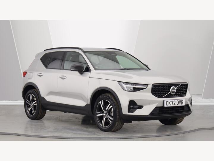 Volvo XC40 2.0 B4 MHEV Plus DCT Auto AWD Euro 6 (s/s) 5dr