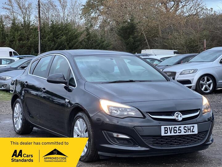 Vauxhall Astra 1.6 CDTi EcoFLEX 94g Tech Line Euro 6 (s/s) 5dr Vauxhall Astra 1.6 CDTi EcoFLEX 94g Tech Line Euro 6 (s/s) 5dr