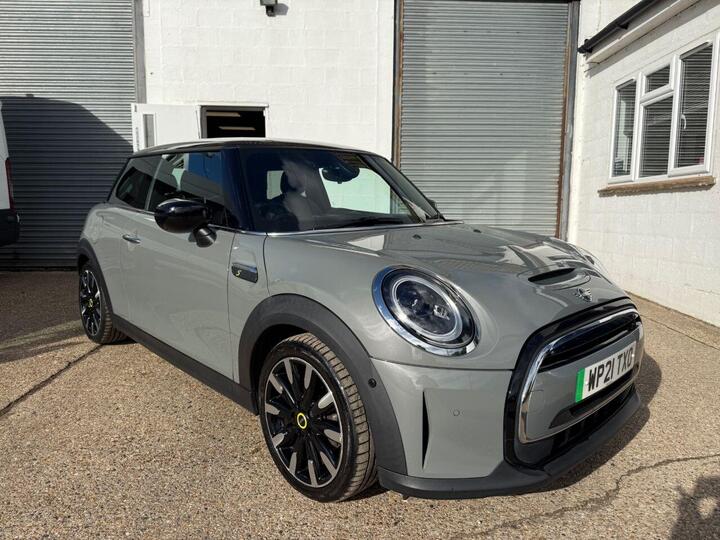 MINI Electric Hatch Cooper SE 32.6kWh Level 3 Auto 3dr MINI Electric Hatch Cooper SE 32.6kWh Level 3 Auto 3dr