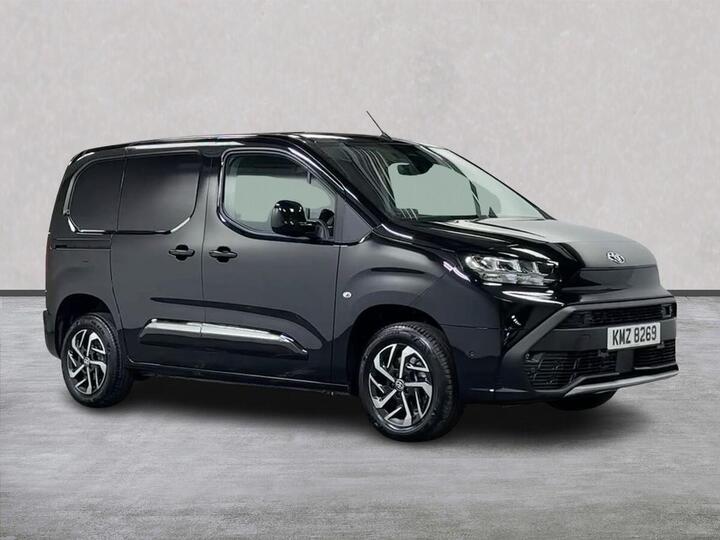 Toyota PROACE CITY 1.5D 130 Sport Van Toyota PROACE CITY 1.5D 130 Sport Van