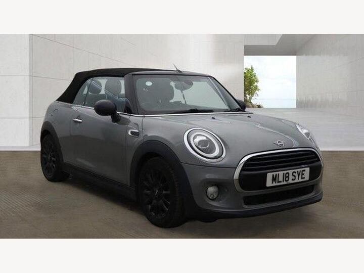 MINI Convertible 1.5 Cooper Steptronic Euro 6 (s/s) 2dr