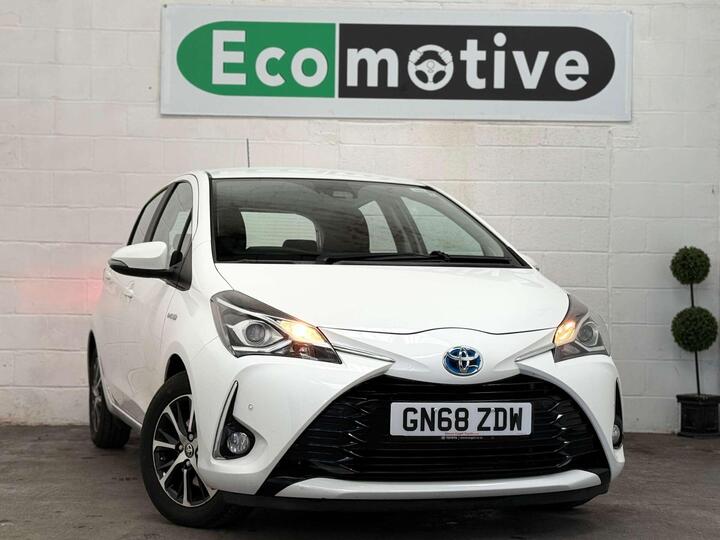 Toyota Yaris 1.5 VVT-h Icon Tech E-CVT Euro 6 (s/s) 5dr