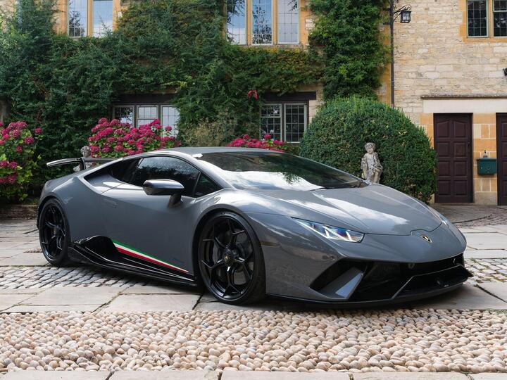 Lamborghini Huracan 5.2 V10 LP 640-4 Performante LDF 4WD Euro 6 (s/s) 2dr Lamborghini Huracan 5.2 V10 LP 640-4 Performante LDF 4WD Euro 6 (s/s) 2dr