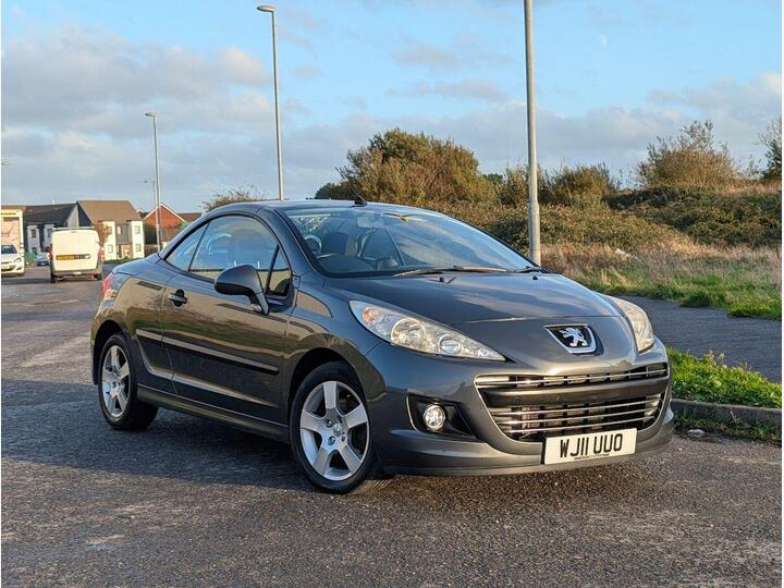 Peugeot 207 CC 1.6 HDi Sport Euro 5 2dr Peugeot 207 CC 1.6 HDi Sport Euro 5 2dr