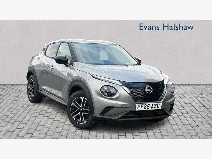 Nissan JUKE 1.6 N-Connecta Auto Euro 6 5dr