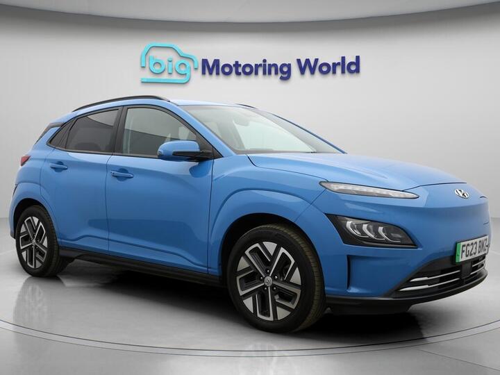 Hyundai KONA 64kWh Premium Auto 5dr (10.5kW Charger)