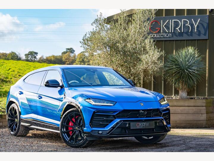 Lamborghini URUS 4.0 V8 BiTurbo Auto 4WD Euro 6 5dr Lamborghini URUS 4.0 V8 BiTurbo Auto 4WD Euro 6 5dr