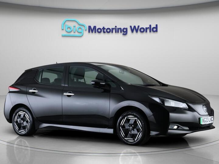 Nissan Leaf 39kWh Acenta Auto 5dr