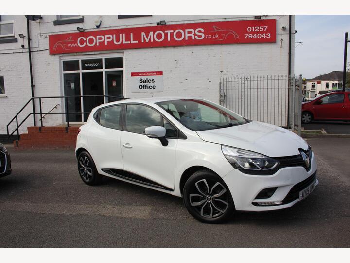 Renault Clio 0.9 TCe Play Euro 6 (s/s) 5dr