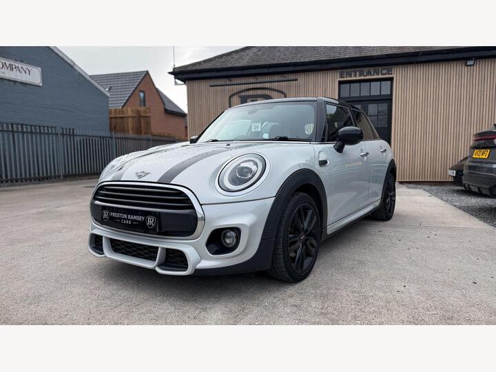 MINI Hatch 1.5 Cooper Sport Euro 6 (s/s) 5dr