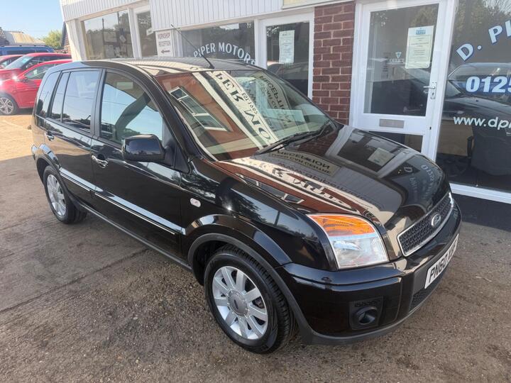 Ford Fusion 1.6 Titanium 5dr