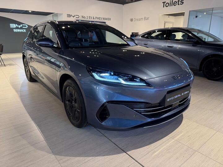 BYD Seal 6 1.5 DM-i 10kWh Boost CVT Auto Euro 6 (s/s) 5dr