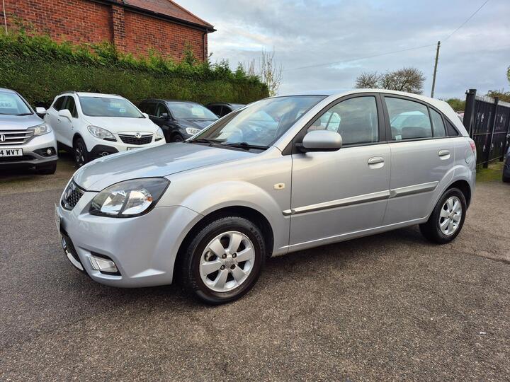 Kia Rio 1.4 2 IPD 5dr