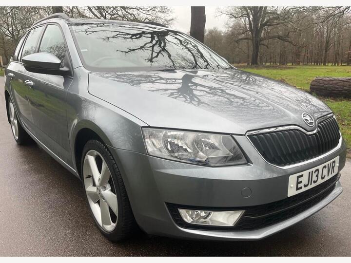 Skoda Octavia 1.6 TDI SE Euro 5 (s/s) 5dr