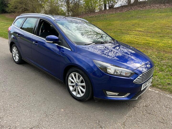 Ford Focus 1.5T EcoBoost Titanium Auto Euro 6 (s/s) 5dr