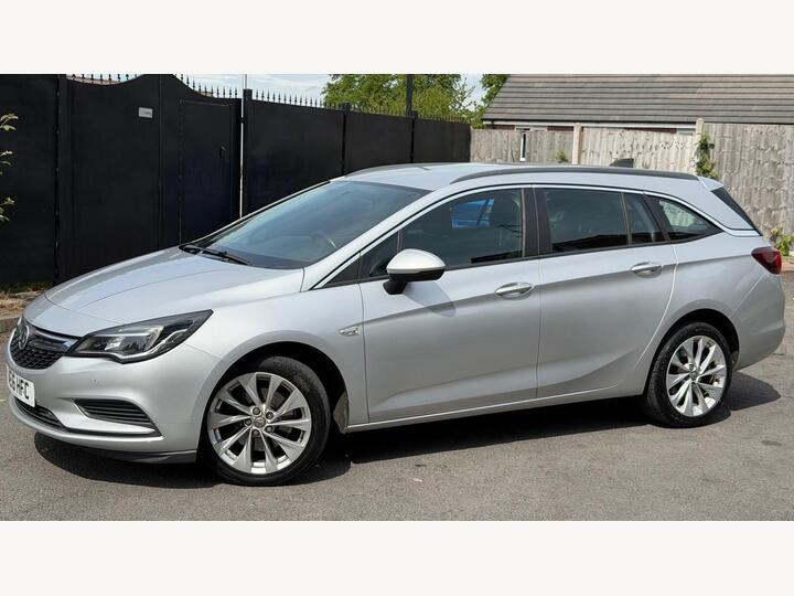 Vauxhall Astra 1.6 CDTi Tech Line Sports Tourer Euro 6 (s/s) 5dr