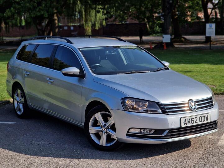 Volkswagen Passat 2.0 TDI BlueMotion Tech SE DSG Euro 5 (s/s) 5dr