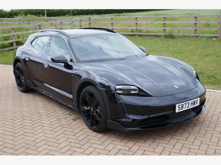 Porsche Taycan Performance Plus 93.4kWh 4 Cross Turismo Auto 4WD 5dr (11kW Charger) Porsche Taycan Performance Plus 93.4kWh 4 Cross Turismo Auto 4WD 5dr (11kW Charger)