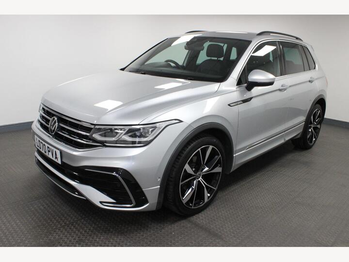 Volkswagen Tiguan 2.0 TDI R-Line DSG 4Motion Euro 6 (s/s) 5dr