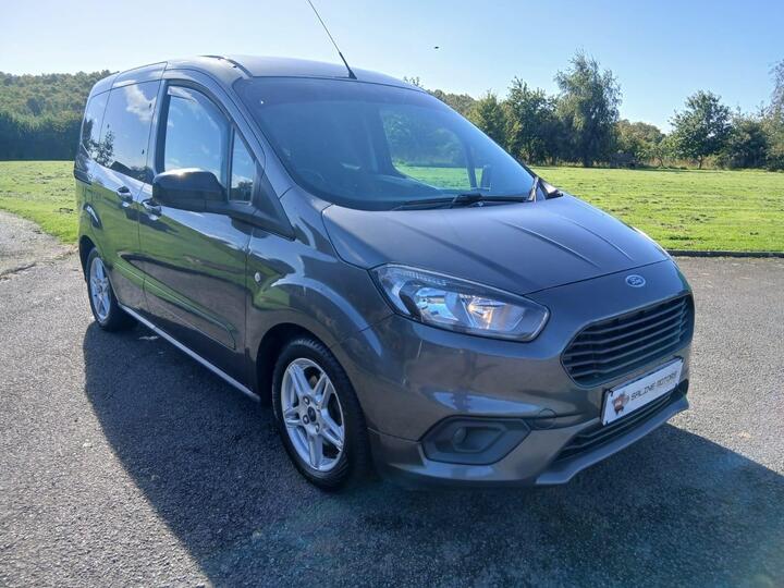 Ford Tourneo Courier 1.5 TDCi Zetec Euro 6 5dr