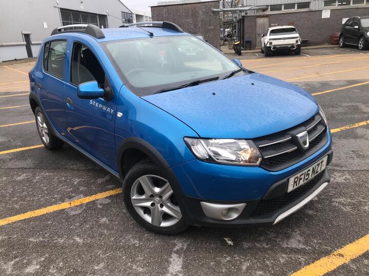 Dacia Sandero Stepway 0.9 TCe Laureate Euro 5 5dr