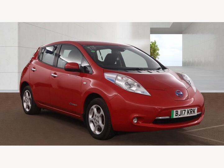 Nissan Leaf 30kWh Acenta Auto 5dr