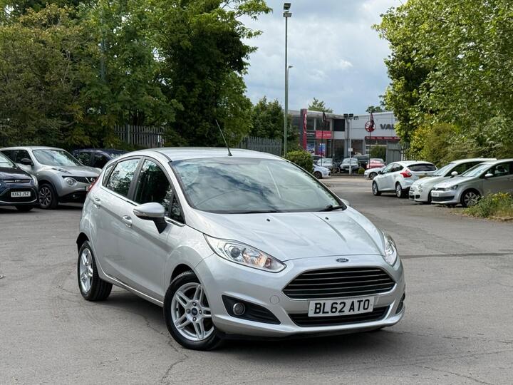 Ford Fiesta 1.0 Zetec Euro 5 (s/s) 5dr