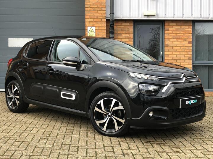Citroen C3 1.2 PureTech MAX Euro 6 (s/s) 5dr Citroen C3 1.2 PureTech MAX Euro 6 (s/s) 5dr