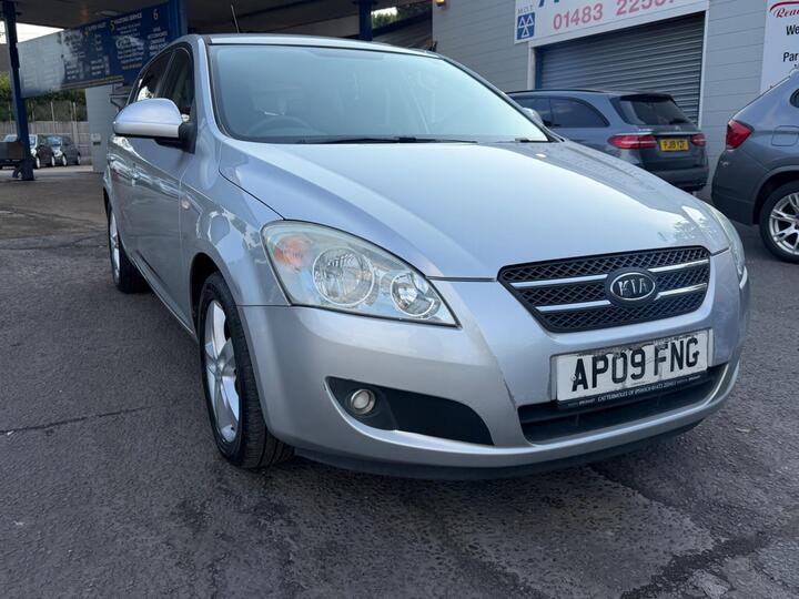 Kia Ceed 1.6 SR7 5dr
