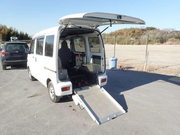 Daihatsu Hijet 650cc 4wd Auto Mobility Ramp Ulez Free