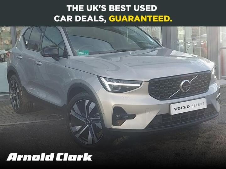 Volvo XC40 2.0 B4 MHEV Ultra Dark DCT Auto Euro 6 (s/s) 5dr