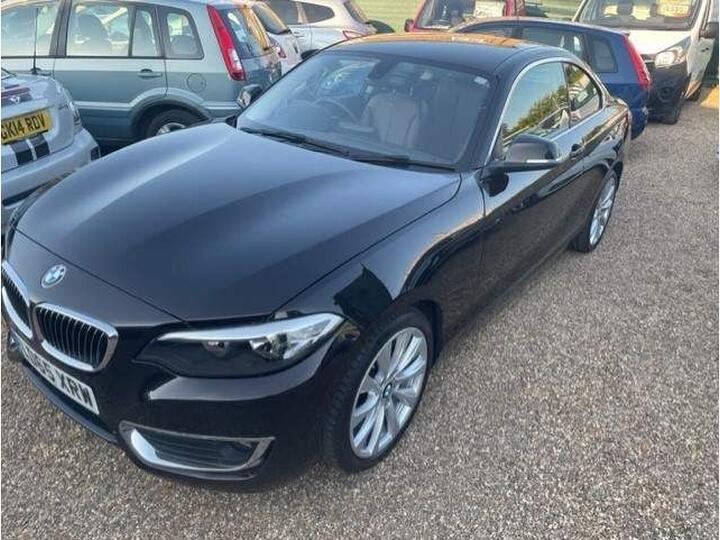 BMW 2 Series 2.0 220d Luxury Auto Euro 6 (s/s) 2dr