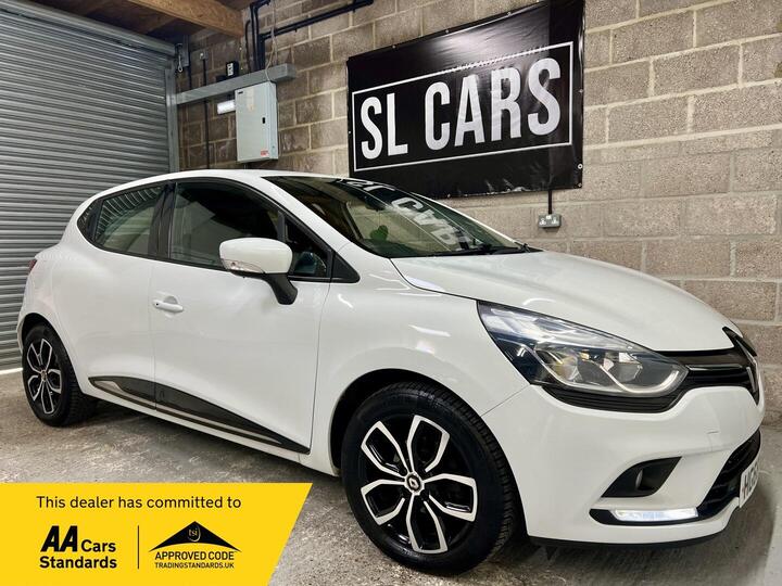 Renault Clio 0.9 TCe Play Euro 6 (s/s) 5dr