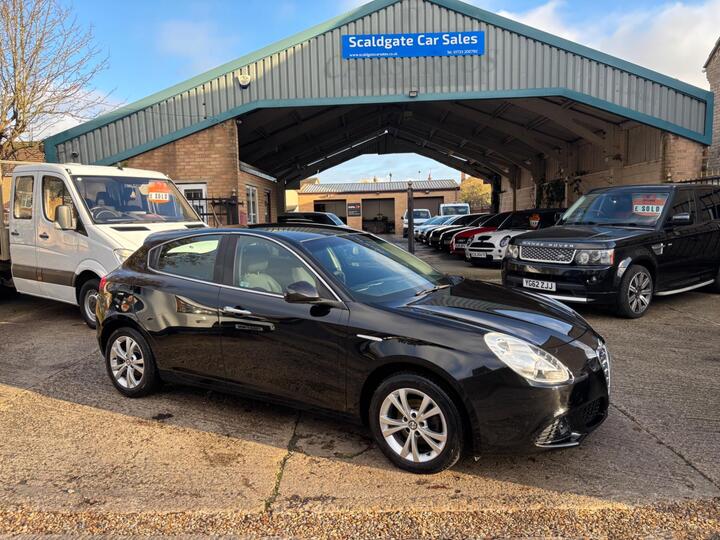 Alfa Romeo Giulietta 1.4 TB Lusso Euro 5 (s/s) 5dr