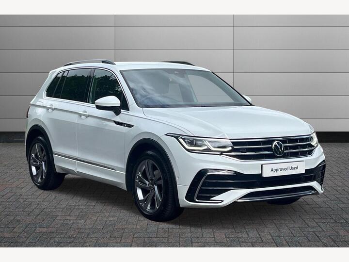 Volkswagen Tiguan 1.5 TSI R-Line Edition DSG Euro 6 (s/s) 5dr Volkswagen Tiguan 1.5 TSI R-Line Edition DSG Euro 6 (s/s) 5dr