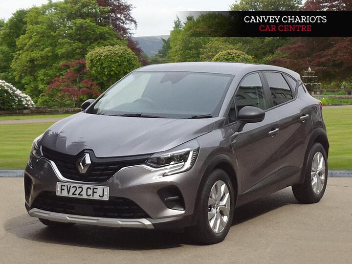Renault Captur 1.3 TCe Iconic Edition Euro 6 (s/s) 5dr Renault Captur 1.3 TCe Iconic Edition Euro 6 (s/s) 5dr