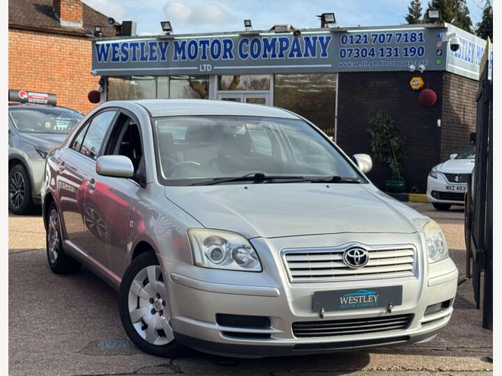 Toyota AVENSIS 1.8 VVT-i Colour Collection 5dr