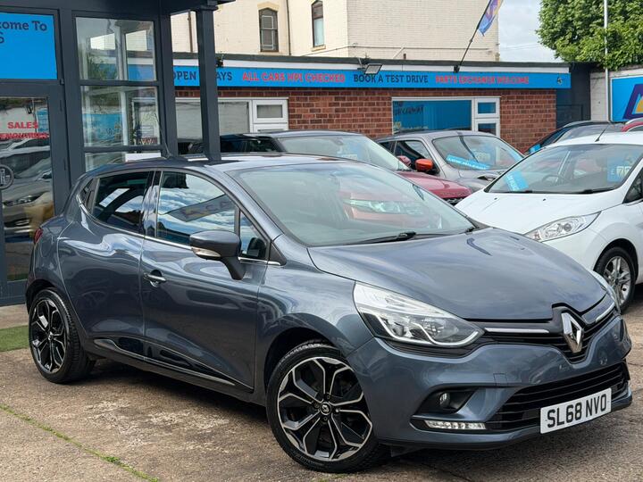 Renault Clio 0.9 TCe Iconic Euro 6 (s/s) 5dr