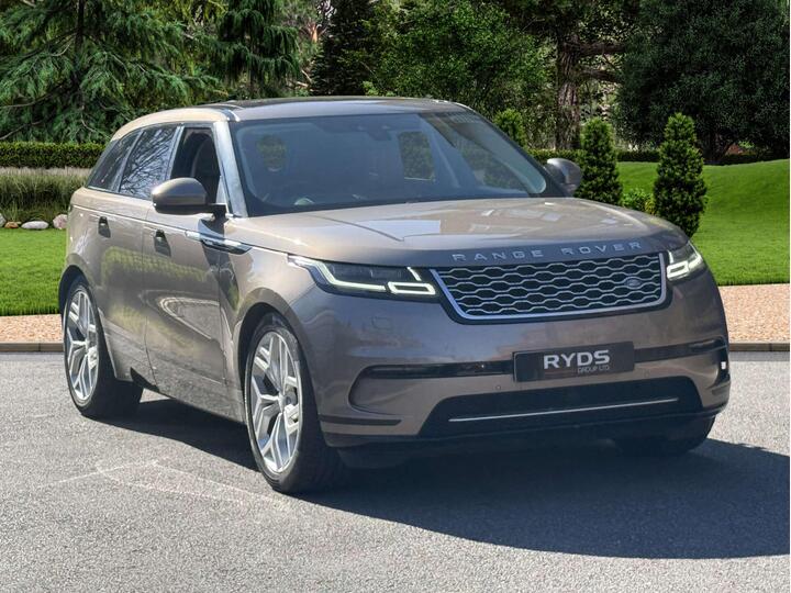 Land Rover RANGE ROVER VELAR 2.0 D240 SE Auto 4WD Euro 6 (s/s) 5dr Land Rover RANGE ROVER VELAR 2.0 D240 SE Auto 4WD Euro 6 (s/s) 5dr