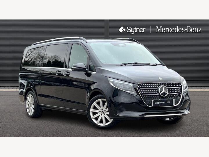 Mercedes-Benz V CLASS 2.0 V220d Premium G-Tronic+ Euro 6 (s/s) 5dr (8 Seat, Extra Long)